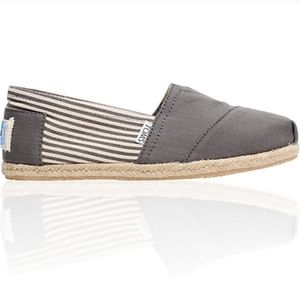 TOMS Classic University Ash Rope Sole Espadrille Shoes,size 6,5